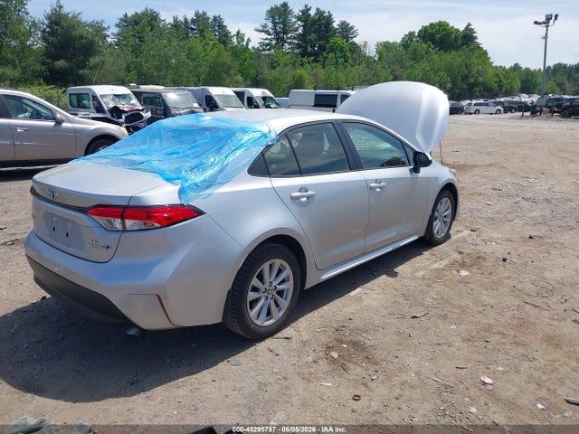 Toyota Corolla Hybrid Le 2024 JTDBCMFE0R3039693 Image 4
