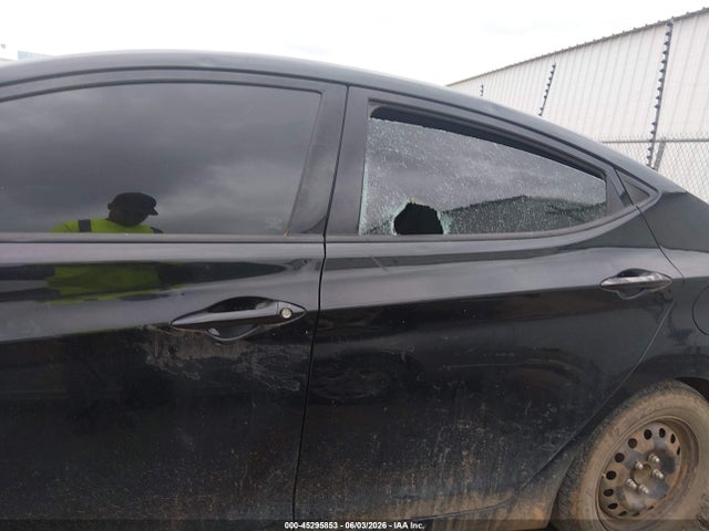 Продаж на аукціоні авто 2016 Hyundai Elantra Se, vin: KMHDH4AE0GU628358, номер лоту: 45295853