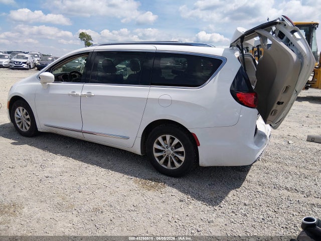 Aukcja sprzedaży 2018 Chrysler Pacifica Touring L, vin: 2C4RC1BG9JR110549, numer aukcji: 45295910