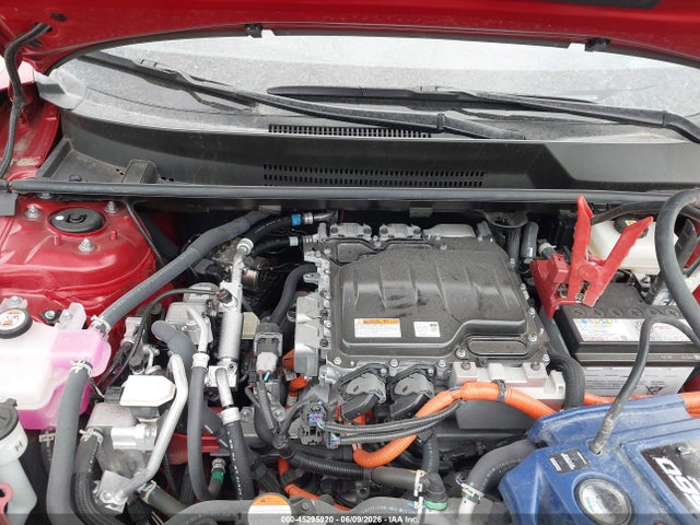 Toyota BZ4X XLE 2024 JTMABACA6RA075589 Image 10