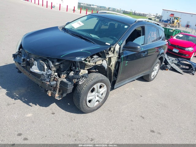 Toyota RAV4 LE 2014 2T3BFREV1EW159631 Image 2