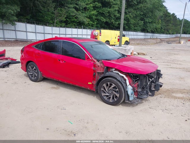 45295955 :رقم المزاد ، 2HGFC2F70HH532777 vin ، 2017 Honda Civic Ex مزاد بيع