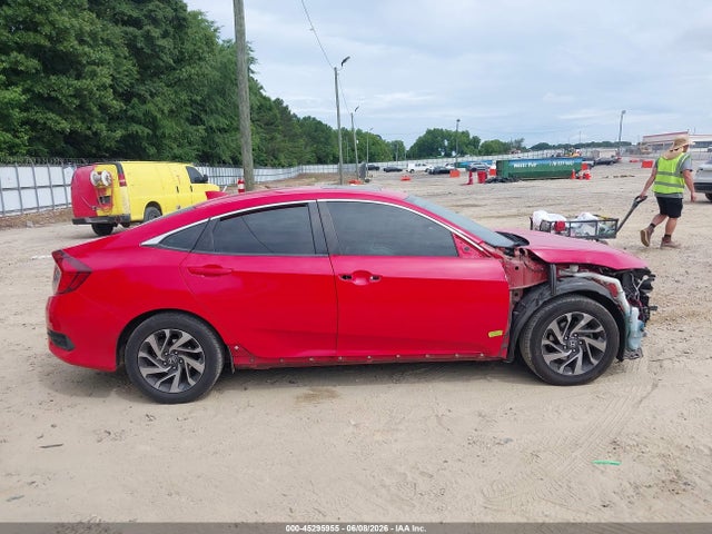 45295955 :رقم المزاد ، 2HGFC2F70HH532777 vin ، 2017 Honda Civic Ex مزاد بيع