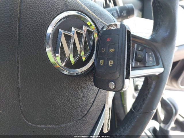 45295956 :رقم المزاد ، 1G4PR5SKXH4121795 vin ، 2017 Buick Verano Sport Touring مزاد بيع