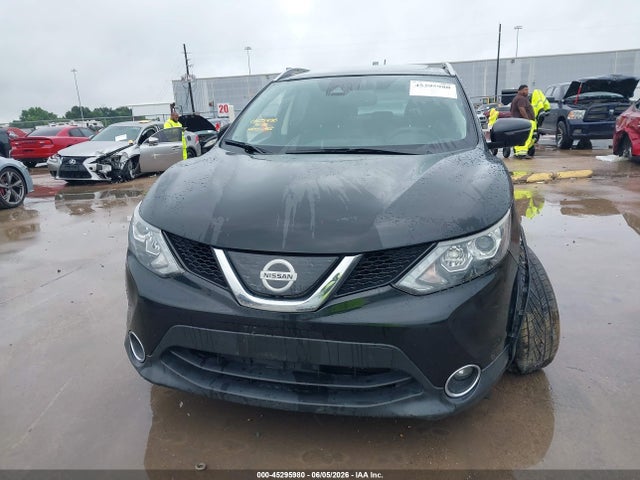45295980 :رقم المزاد ، JN1BJ1CPXKW232256 vin ، 2019 Nissan Rogue Sport Sl مزاد بيع