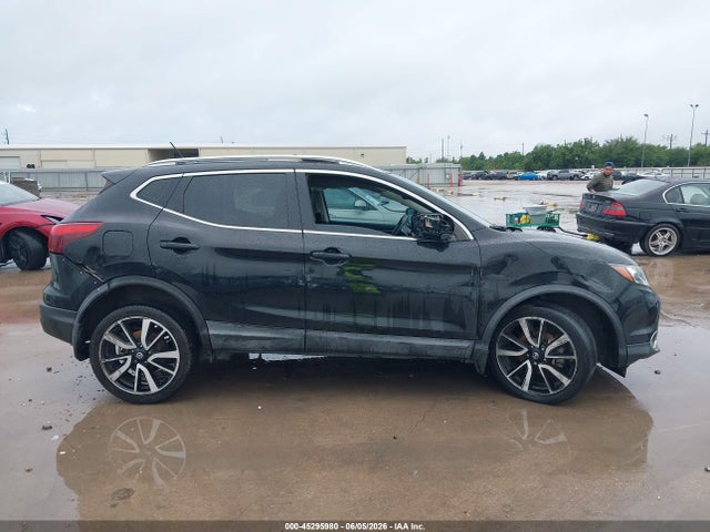 45295980 :رقم المزاد ، JN1BJ1CPXKW232256 vin ، 2019 Nissan Rogue Sport Sl مزاد بيع
