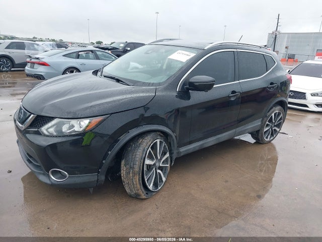 45295980 :رقم المزاد ، JN1BJ1CPXKW232256 vin ، 2019 Nissan Rogue Sport Sl مزاد بيع