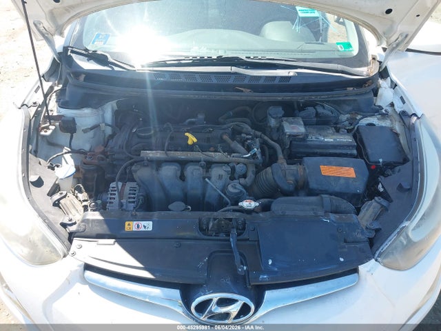 Продаж на аукціоні авто 2015 Hyundai Elantra Se, vin: 5NPDH4AE5FH629728, номер лоту: 45295981
