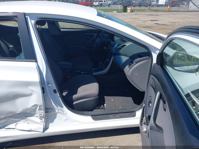 Продаж на аукціоні авто 2015 Hyundai Elantra Se, vin: 5NPDH4AE5FH629728, номер лоту: 45295981