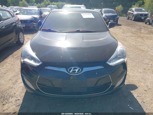 Aukcja sprzedaży 2013 Hyundai Veloster Base W/gray, vin: KMHTC6AD1DU104662, numer aukcji: 45295992