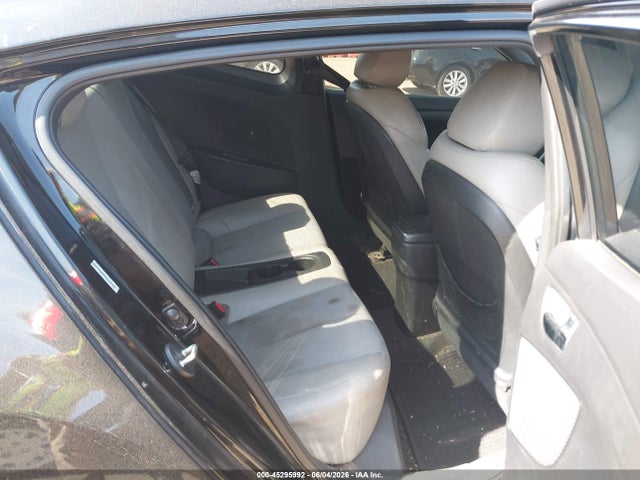 Aukcja sprzedaży 2013 Hyundai Veloster Base W/gray, vin: KMHTC6AD1DU104662, numer aukcji: 45295992