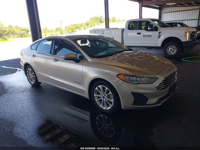 Ford Fusion Hybrid Se 2019 3FA6P0LU4KR115746 zdjęcie główne