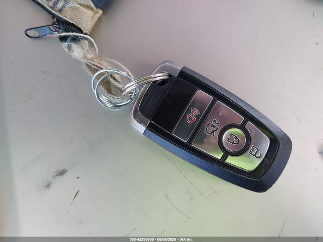 3FA6P0LU4KR115746 Ford Fusion Hybrid Se