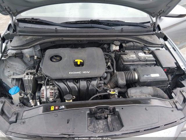 2017 Hyundai Elantra Se მანქანა იყიდება აუქციონზე, vin: 5NPD74LF9HH116042, აუქციონის ნომერი: 45296005