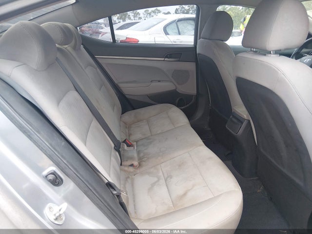 2017 Hyundai Elantra Se მანქანა იყიდება აუქციონზე, vin: 5NPD74LF9HH116042, აუქციონის ნომერი: 45296005