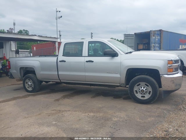 1GC1CUEG7JF261049 Chevrolet Silverado 2500hd Wt