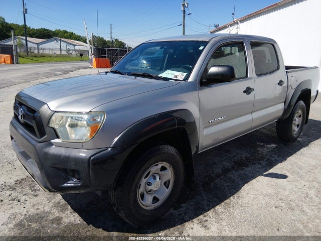 Toyota Tacoma Base V6 2014 3TMLU4EN2EM162102 Image 2