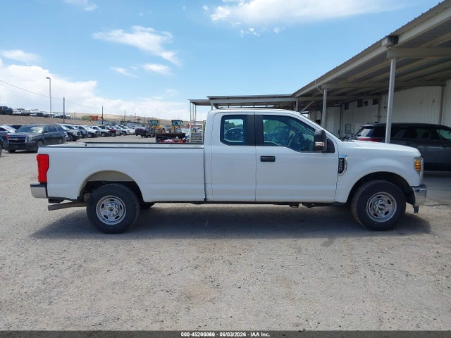 Ford F-250 Xl 2018 1FT7X2A68JEC83907 Image 13