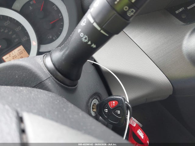 Продажа на аукционе авто 2011 Toyota Rav4, vin: 2T3JF4DV2BW097782, номер лота: 45296142