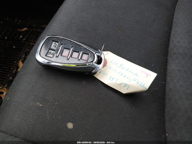 1G1ZD5ST3LF008779 Chevrolet Malibu Fwd Lt