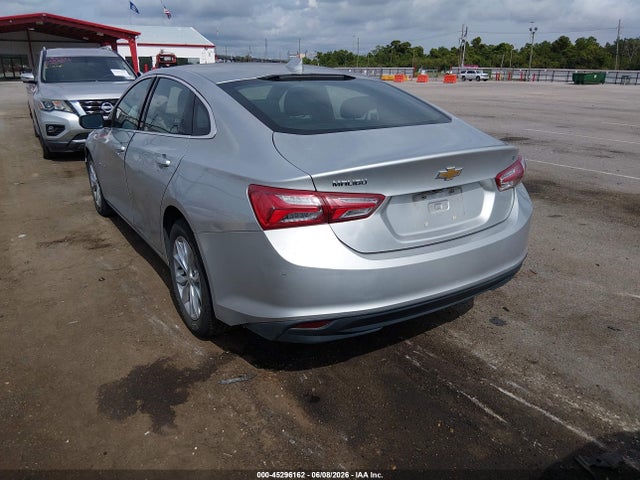 1G1ZD5ST3LF008779 Chevrolet Malibu Fwd Lt