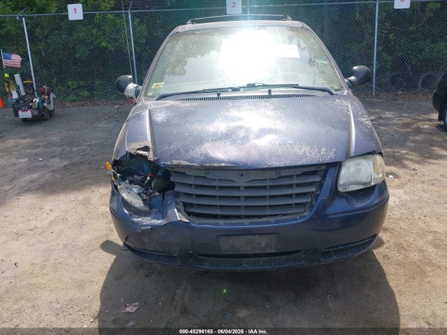 2005 Chrysler Town & Country Touring მანქანა იყიდება აუქციონზე, vin: 2C4GP54L65R356204, აუქციონის ნომერი: 45296165
