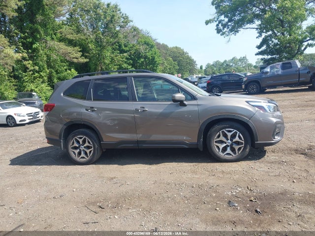 2021 Subaru Forester Premium მანქანა იყიდება აუქციონზე, vin: JF2SKAFC0MH478941, აუქციონის ნომერი: 45296169