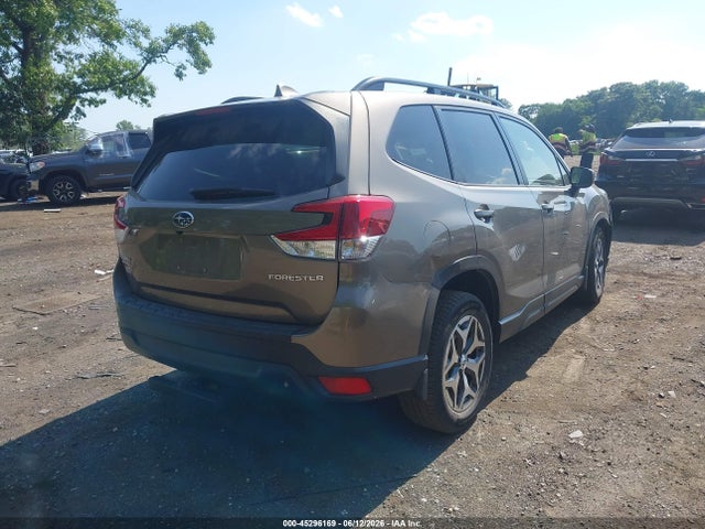2021 Subaru Forester Premium მანქანა იყიდება აუქციონზე, vin: JF2SKAFC0MH478941, აუქციონის ნომერი: 45296169