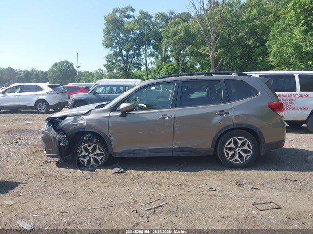 2021 Subaru Forester Premium მანქანა იყიდება აუქციონზე, vin: JF2SKAFC0MH478941, აუქციონის ნომერი: 45296169