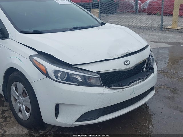 Aukcja sprzedaży 2018 Kia Forte Lx, vin: 3KPFK4A77JE212667, numer aukcji: 45296180