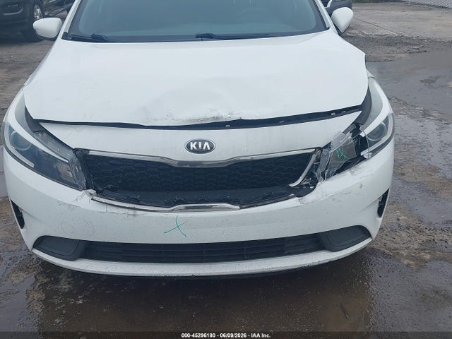 Aukcja sprzedaży 2018 Kia Forte Lx, vin: 3KPFK4A77JE212667, numer aukcji: 45296180