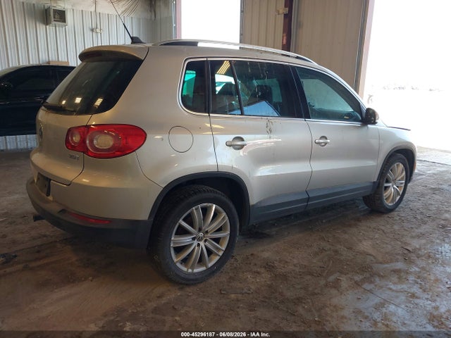 Продаж на аукціоні авто 2011 Volkswagen Tiguan Se, vin: WVGAV7AXXBW538677, номер лоту: 45296187