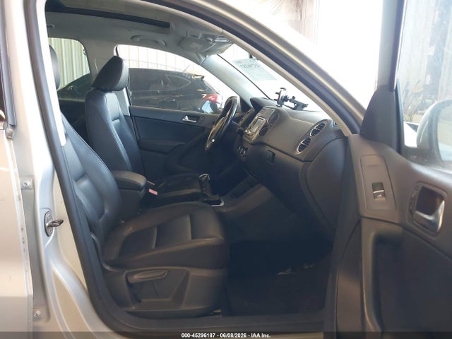 Продаж на аукціоні авто 2011 Volkswagen Tiguan Se, vin: WVGAV7AXXBW538677, номер лоту: 45296187