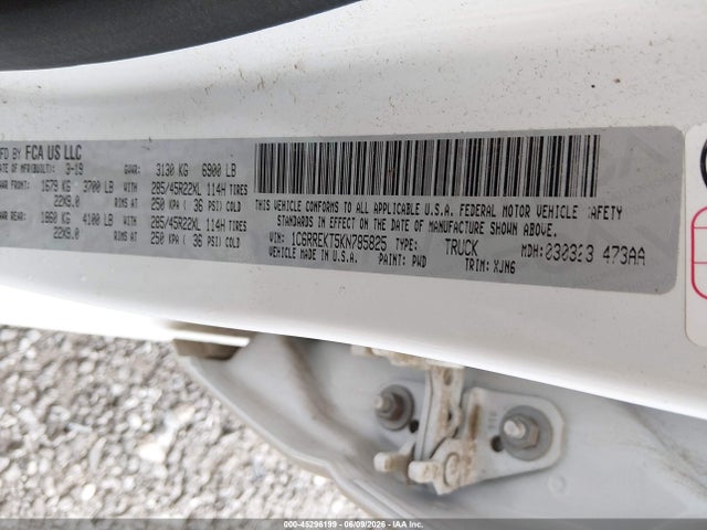 2019 Ram 1500 Longhorn  4x2 5'7 Box მანქანა იყიდება აუქციონზე, vin: 1C6RREKT5KN785825, აუქციონის ნომერი: 45296199
