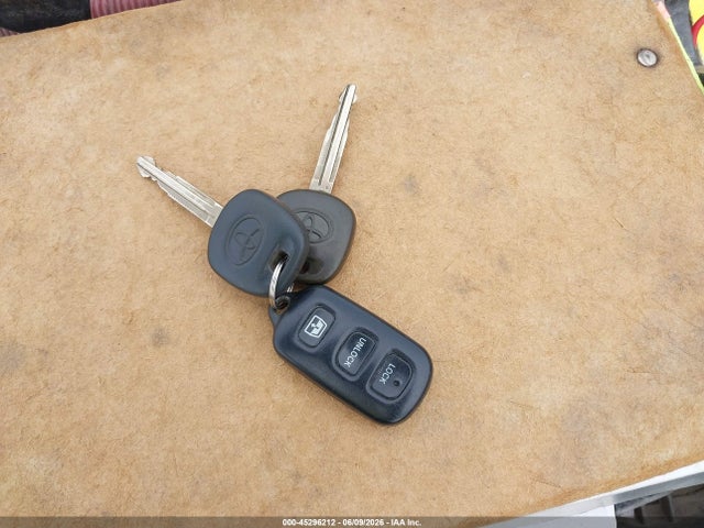 2004 Toyota 4runner Sr5 V6 მანქანა იყიდება აუქციონზე, vin: JTEZU14RX48016123, აუქციონის ნომერი: 45296212