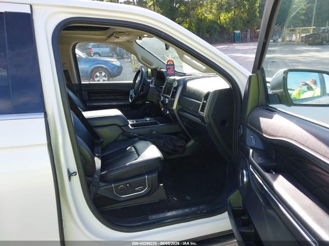 1FMJU1LT1JEA07351 Ford Expedition Platinum