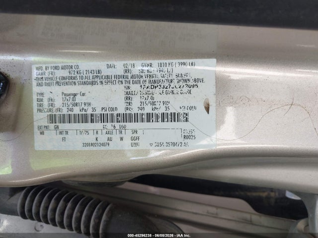 45296238 :رقم المزاد ، 1FADP3J27JL272095 vin ، 2018 Ford Focus Titanium مزاد بيع