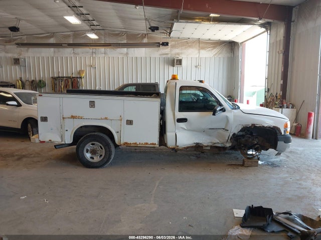 45296290 :رقم المزاد ، 1GDHK24U22E135505 vin ، 2002 Gmc Sierra 2500hd Standard مزاد بيع