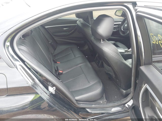 45296302 :رقم المزاد ، WBA8E3C55GK501751 vin ، 2016 Bmw 328i Xdrive مزاد بيع
