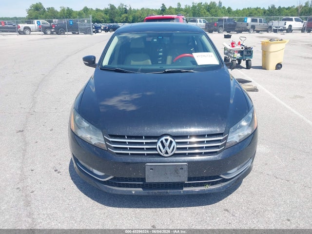 Продаж на аукціоні авто 2015 Volkswagen Passat 2.0l Tdi Sel Premium, vin: 1VWCV7A30FC094112, номер лоту: 45296324
