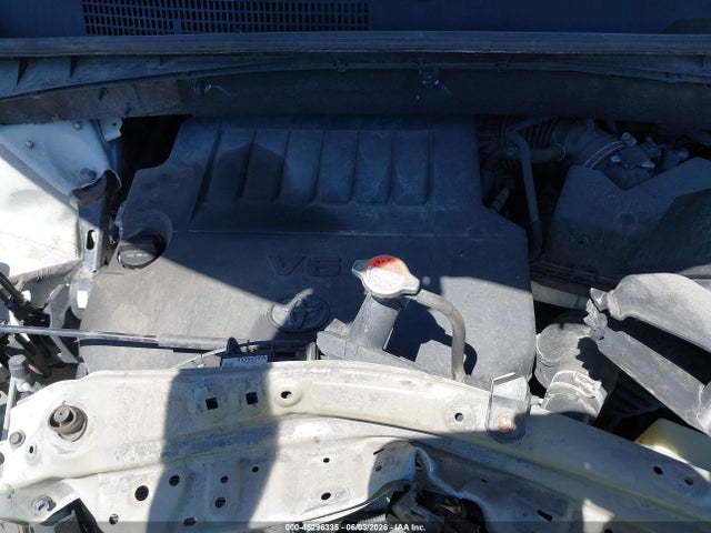 Продажа на аукционе авто 2016 Toyota Highlander Xle V6, vin: 5TDJKRFH8GS266986, номер лота: 45296335