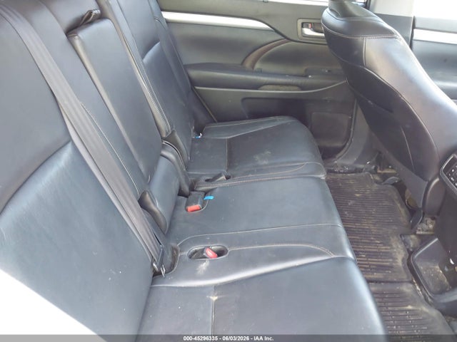 Продажа на аукционе авто 2016 Toyota Highlander Xle V6, vin: 5TDJKRFH8GS266986, номер лота: 45296335