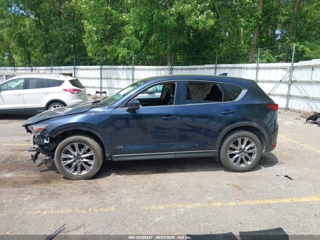 Продажа на аукционе авто 2021 Mazda Cx-5 Grand Touring, vin: JM3KFBDM5M1394070, номер лота: 45296347