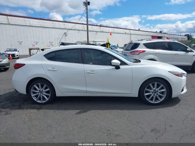 JM1BN1W33H1138610 Mazda Mazda3 Grand Touring