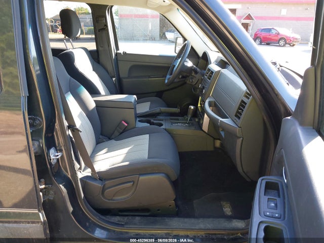 2010 Jeep Liberty Sport მანქანა იყიდება აუქციონზე, vin: 1J4PN2GK7AW128165, აუქციონის ნომერი: 45296389