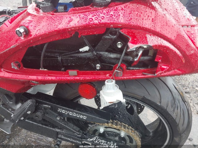 Suzuki Gsx1300 Ra 2016 JS1GX72B1G2100649 Image 17