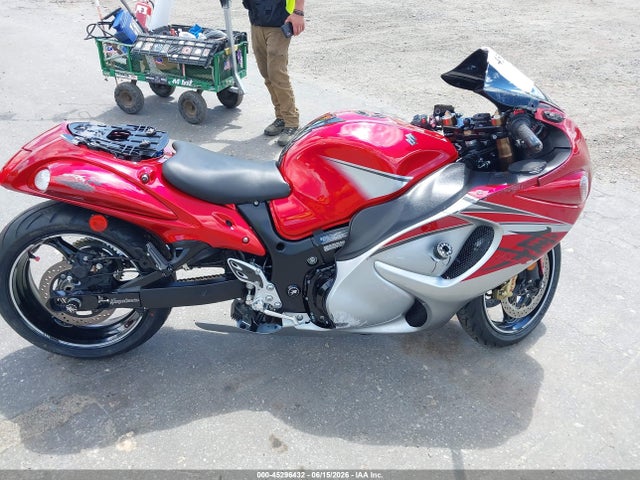 Suzuki Gsx1300 Ra 2016 JS1GX72B1G2100649 Image 12