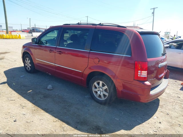 45296456 :رقم المزاد ، 2A4RR8DX4AR358349 vin ، 2010 Chrysler Town & Country Touring Plus مزاد بيع