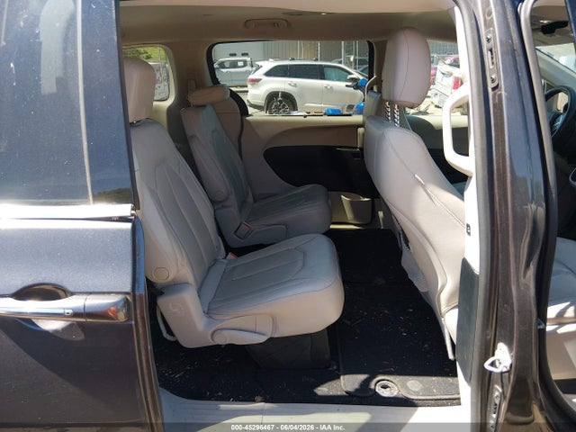 Продаж на аукціоні авто 2017 Chrysler Pacifica Touring-l, vin: 2C4RC1BG6HR542462, номер лоту: 45296467