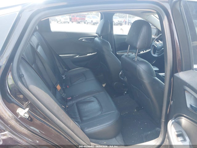 1G1ZD5ST8LF155812 Chevrolet Malibu Fwd Lt